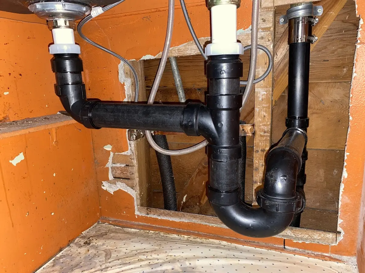 Professional Pipe Bursting equipment and tools on the job in Hounsfield